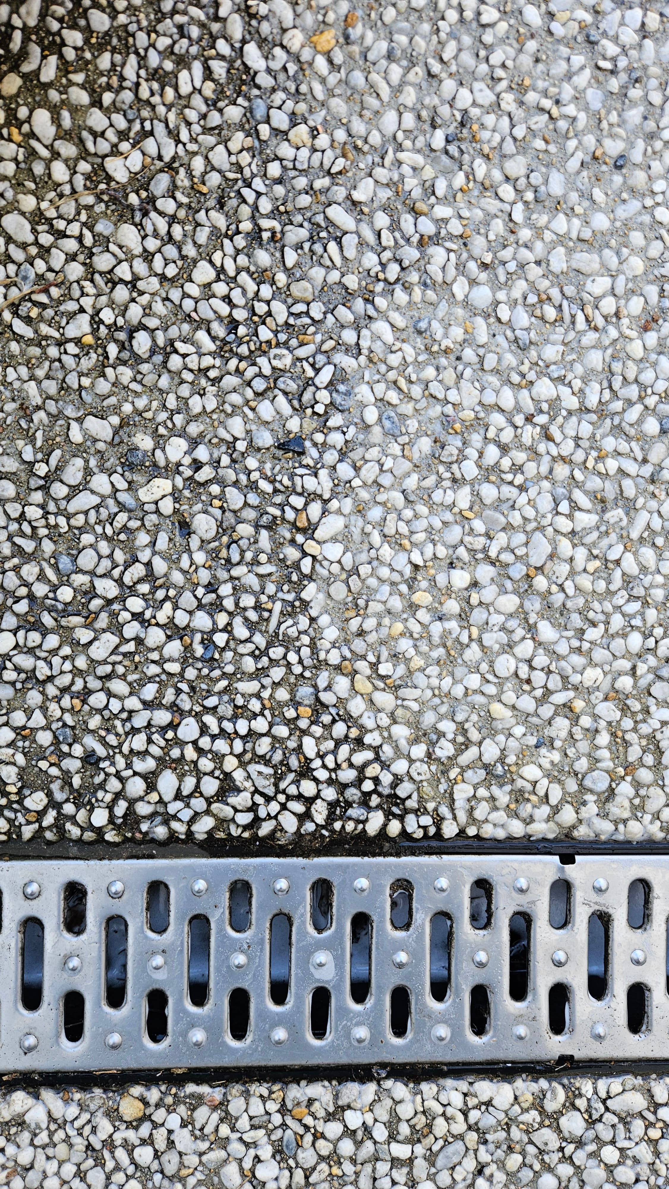 Concrete driveway pressure washing